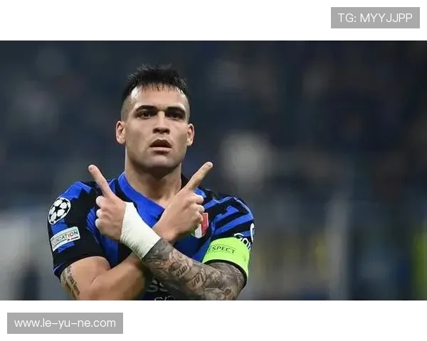 劳塔罗世界杯前锋表现回暖，引领阿根廷锋线担当