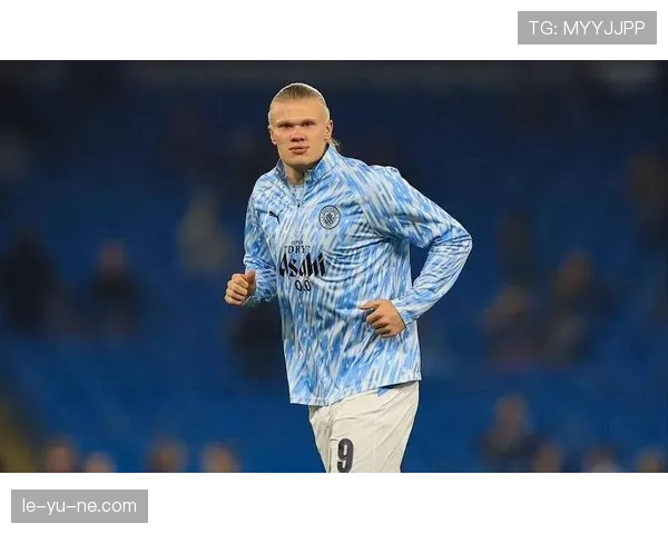 哈兰德2020年加盟多特蒙德，迅速崛起成球队未来核心