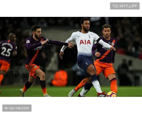 热刺迎战曼联，英超焦点战上演状态对决