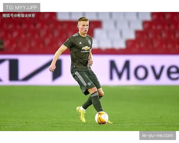 南美足球控球特点：技术细腻、节奏灵活、注重个人突破与短传配合